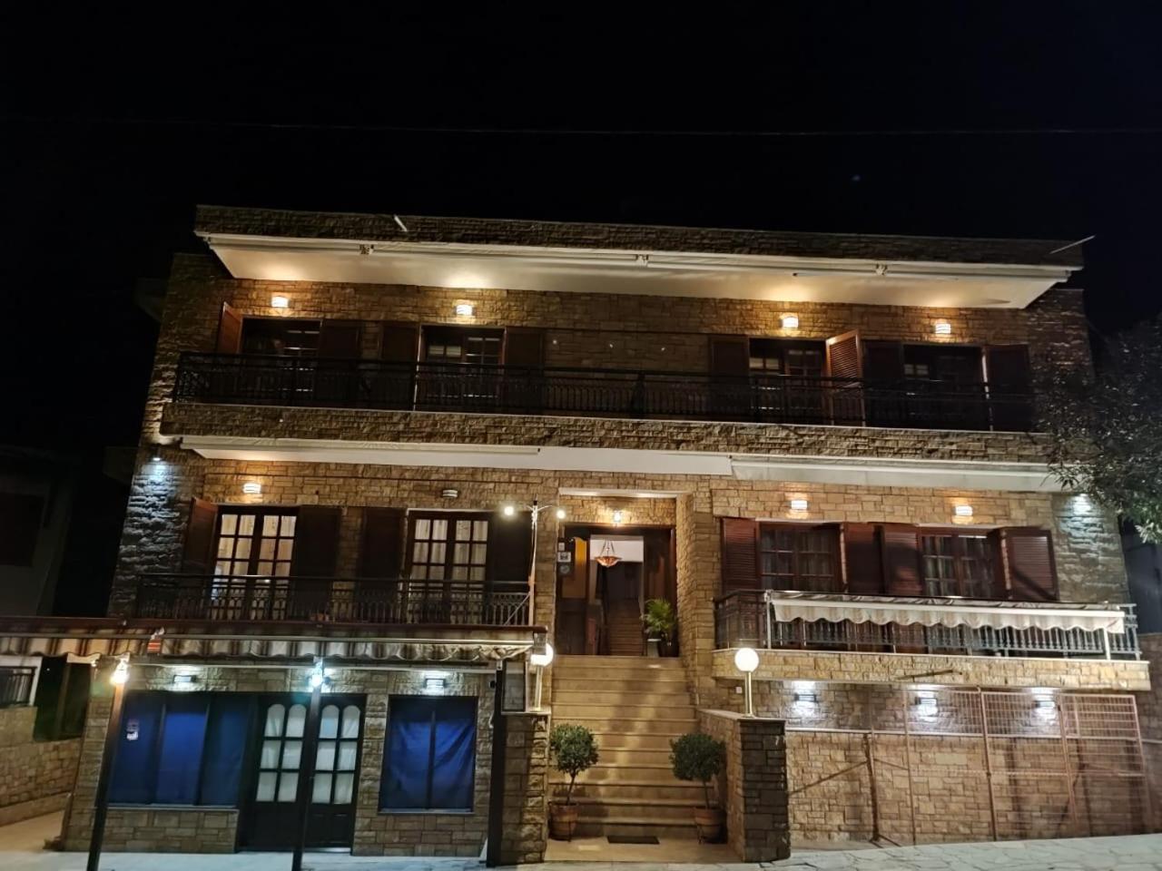 Ξενώνας Φωτεινη Урануполи Екстериор снимка